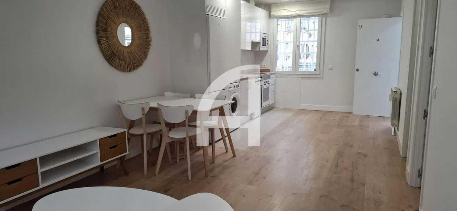 Piso en avenida de Menéndez Pelayo - Foto 5