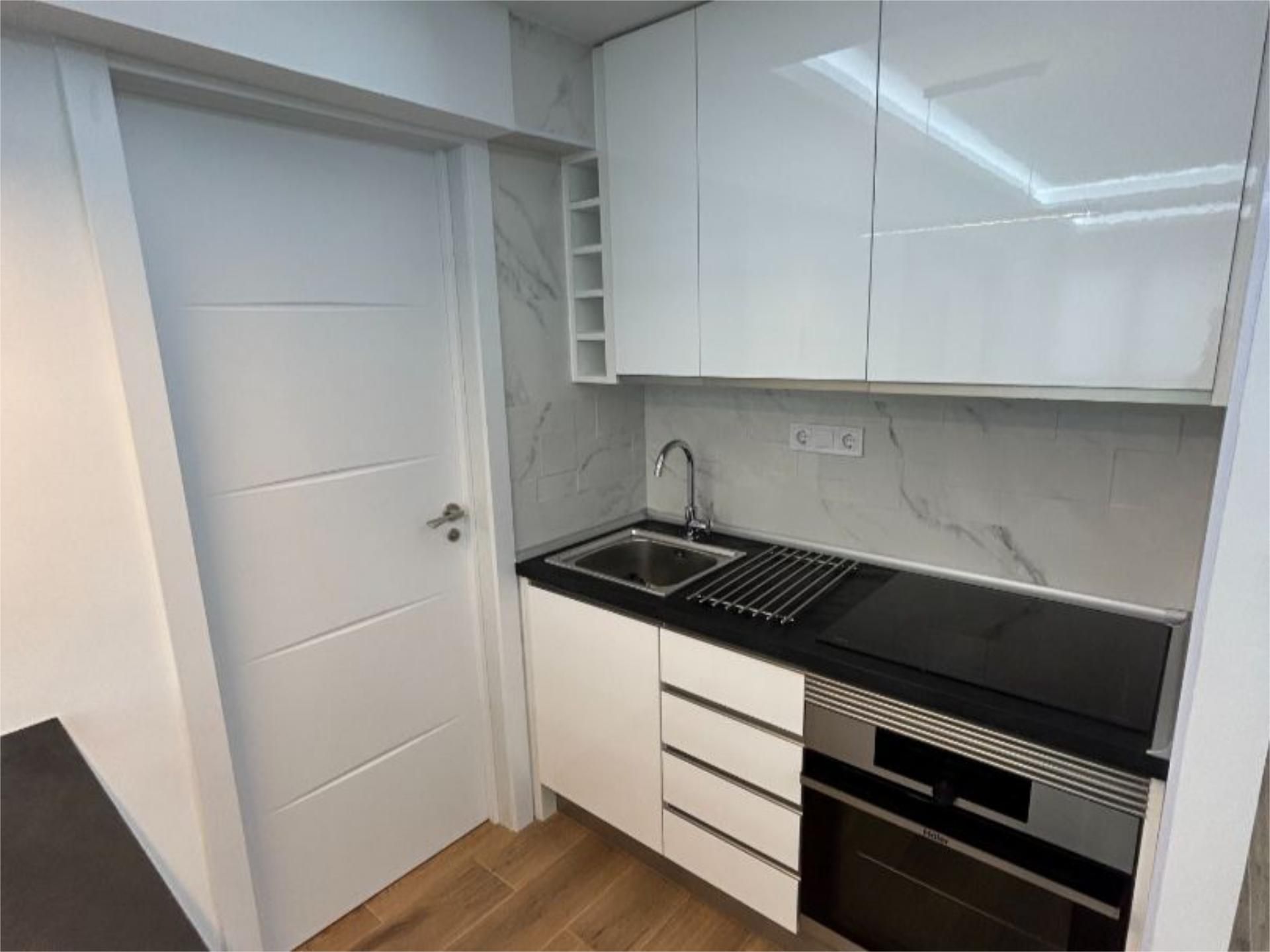 Piso en  Carrer de Saridakis 24 - Foto 7