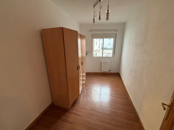 Piso en calle de Ángel Ganivet, 5 - Foto 4