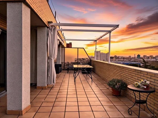 Dúplex en Barrio Villaverde Alto