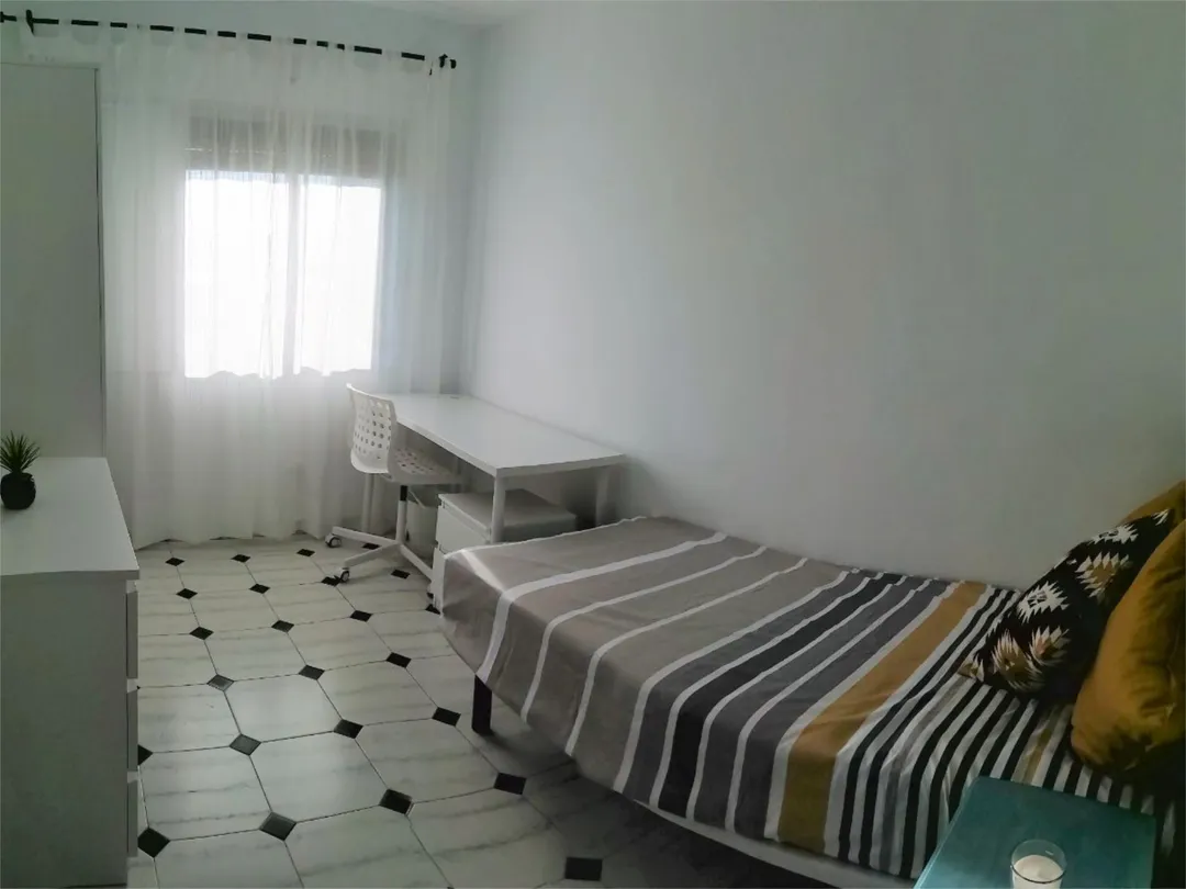 Piso en  Avenida de Miraflores 97 - Foto 4