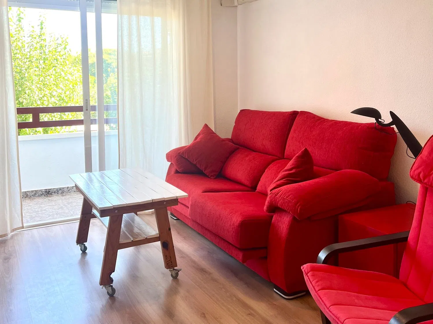 Piso en calle Pedro Garcia Tovar, 8 - Foto 4