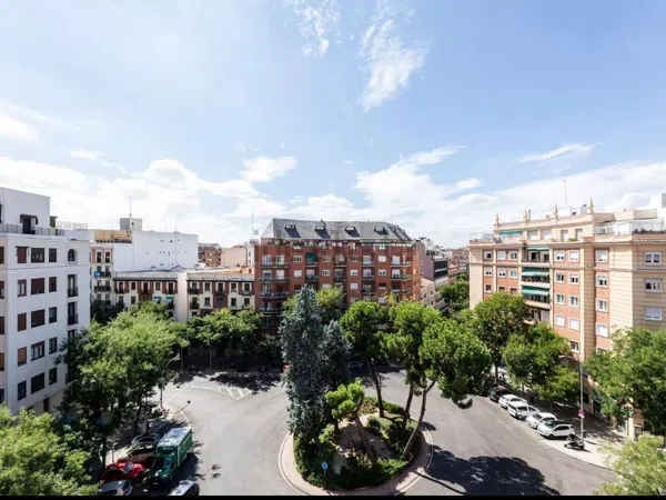 Piso en glorieta del General Álvarez de Castro, 1