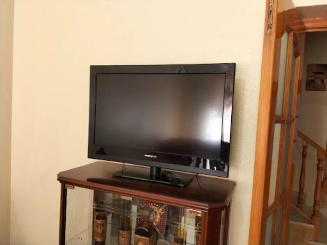 Casa adosada en  Avenida Ingeniero José Luis Prats 1 - Foto 4