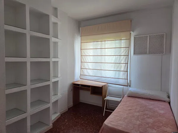 Piso en calle Espinosa y Cárcel, 19 - Foto 4