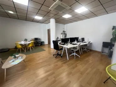 Local comercial en  Plaça de la LLançadora 5 - Foto 7