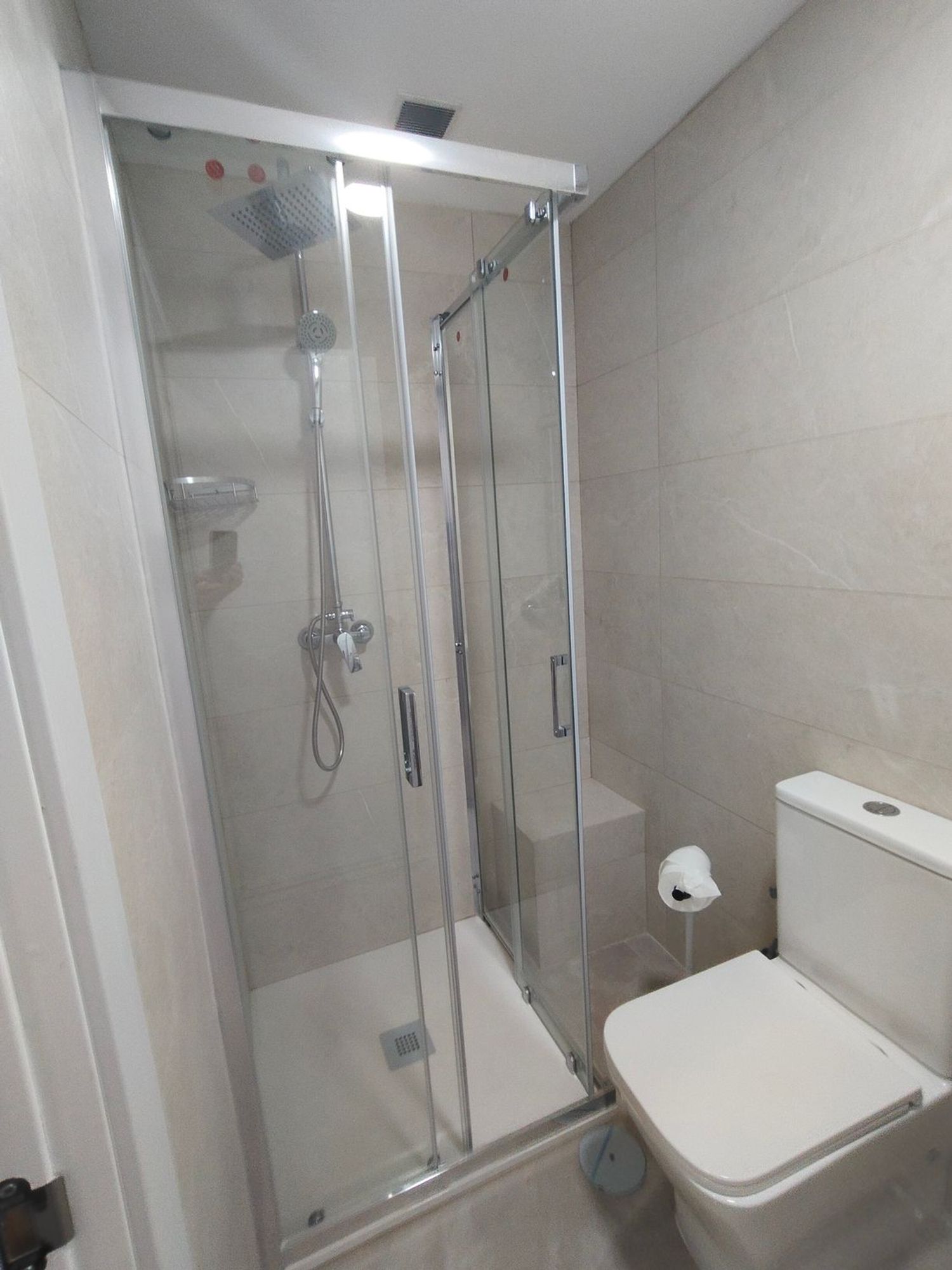 Estudio en Calle Frigiliana, Los Guindos - Parque Mediterráneo - Santa Paula - Foto 10