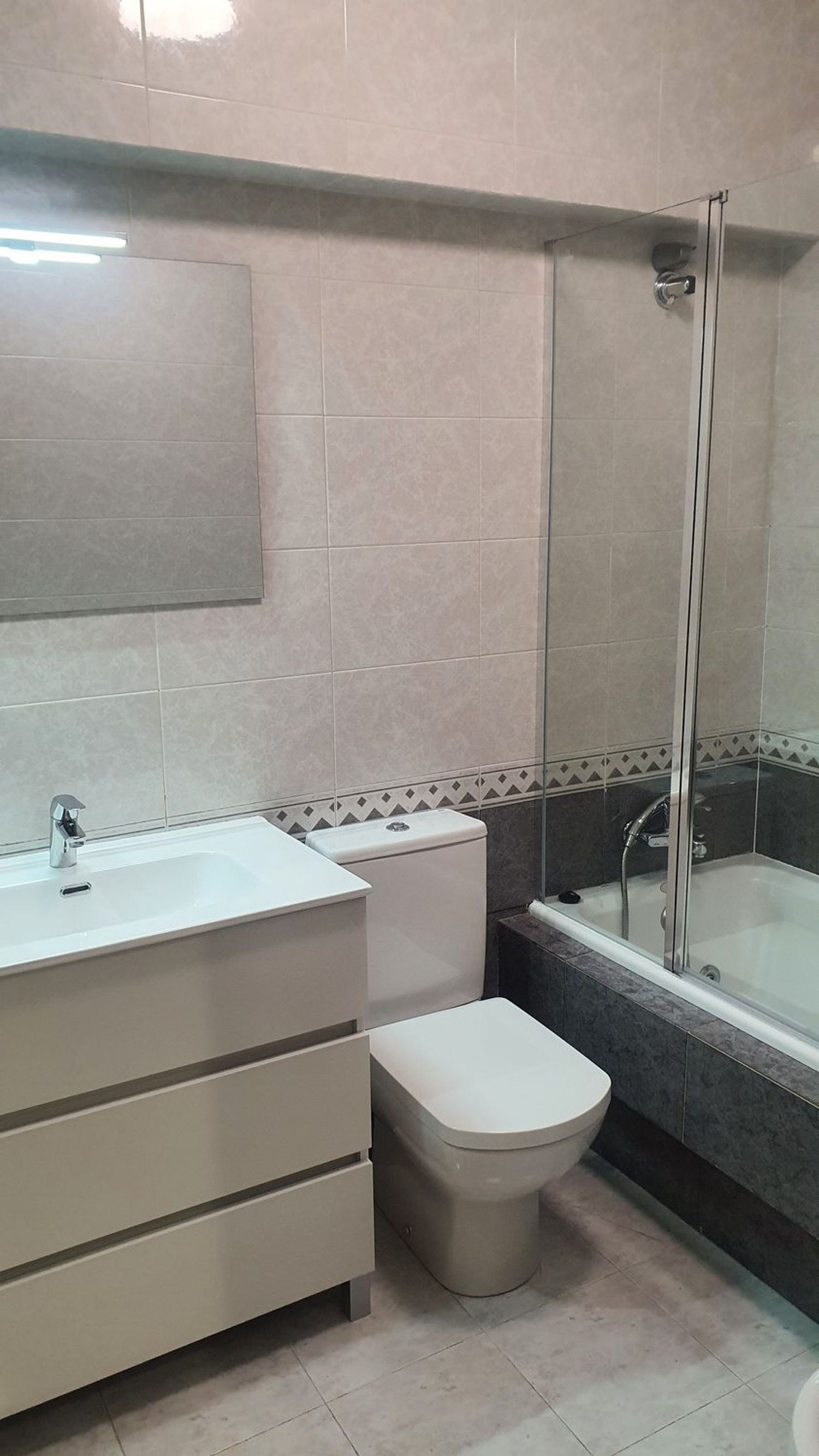 Piso en Ruiz de Alarcon, 44, San Julián-Bº de Cortes - Foto 8