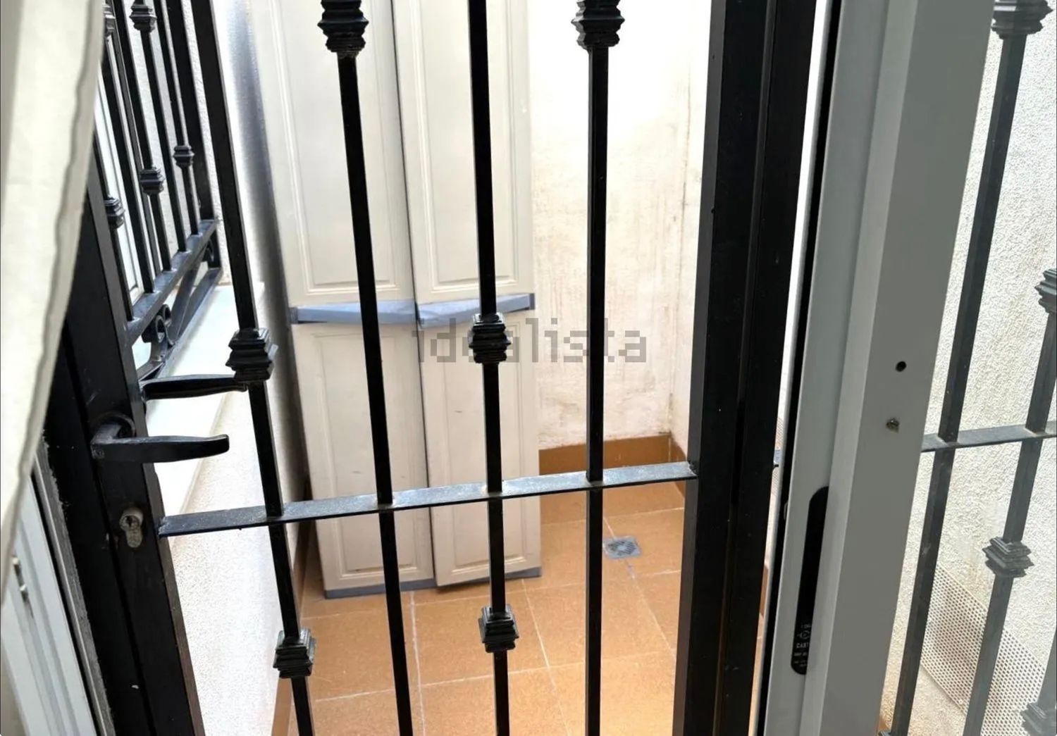 Piso en Calle Lagunas de Ruidera, 648, Zona Lago - Los Almendros - Foto 17