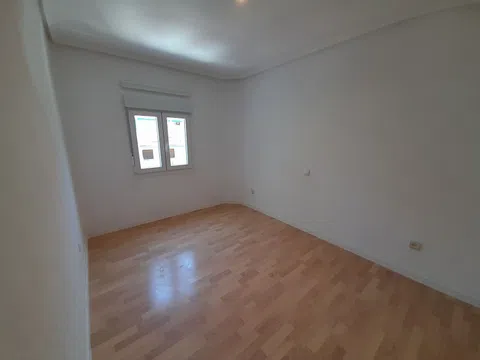 Piso en calle de Emilio Ferrari, 42