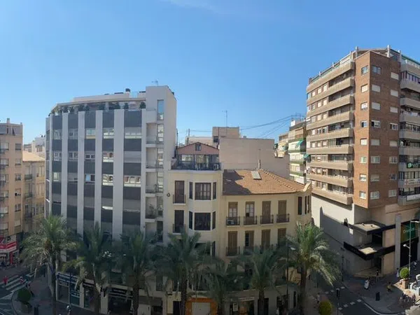 Piso en avenida Alfonso El Sabio, 20