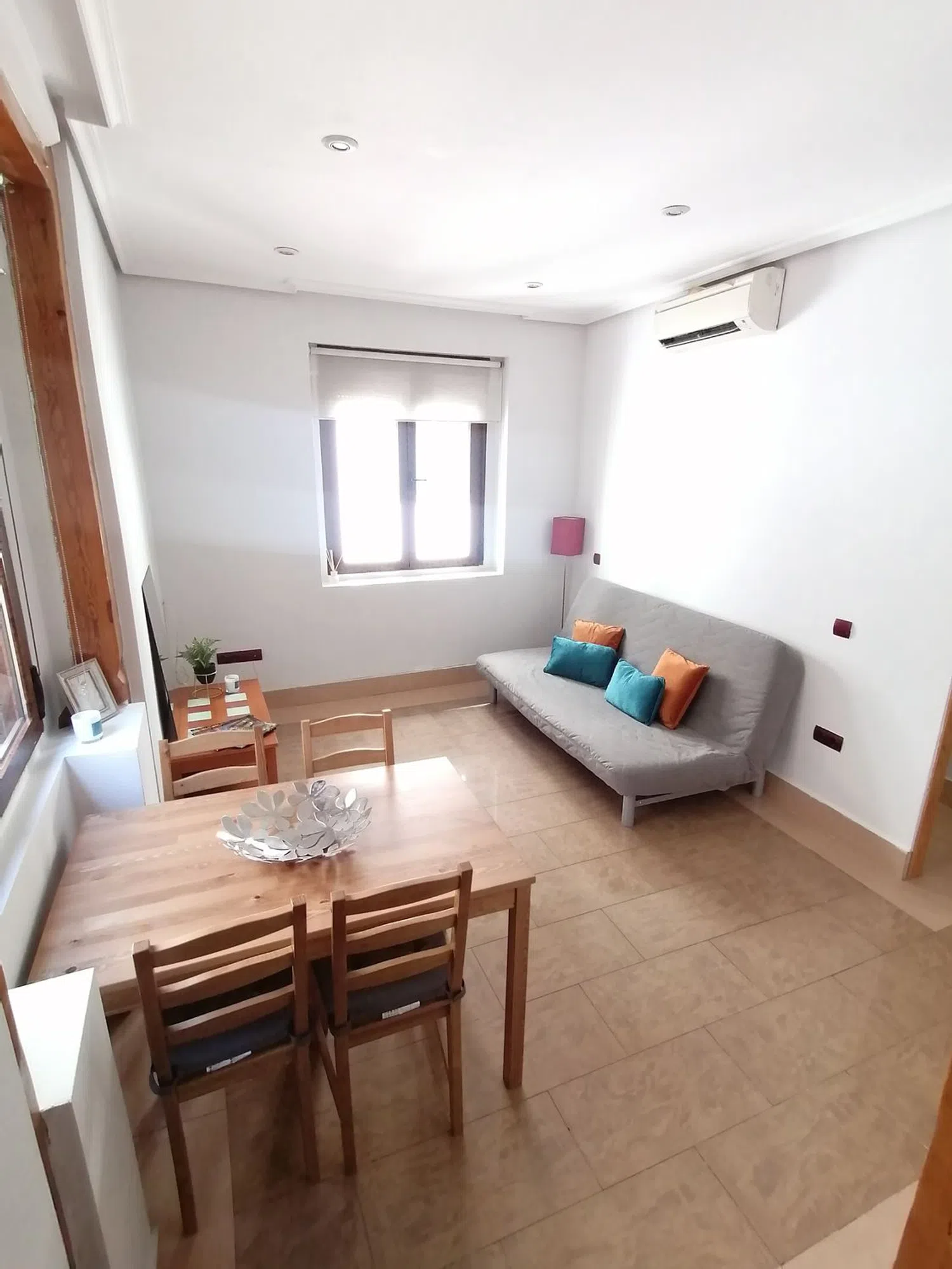 Piso en calle de Isabel la Católica, 19 - Foto 2