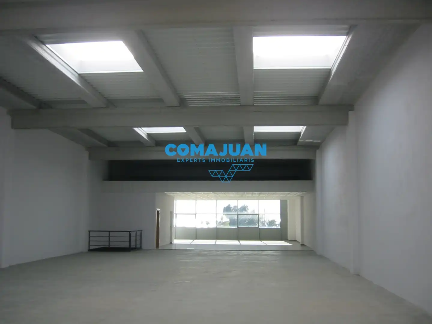 Nave Industrial en Badalona - Foto 2