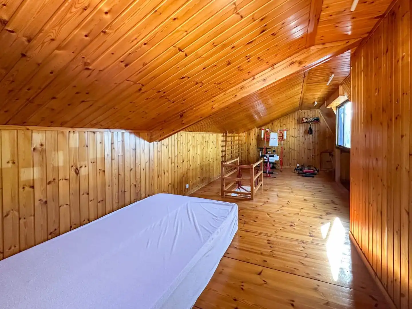 Chalet en  Avinguda de la Llum 5 - Foto 8