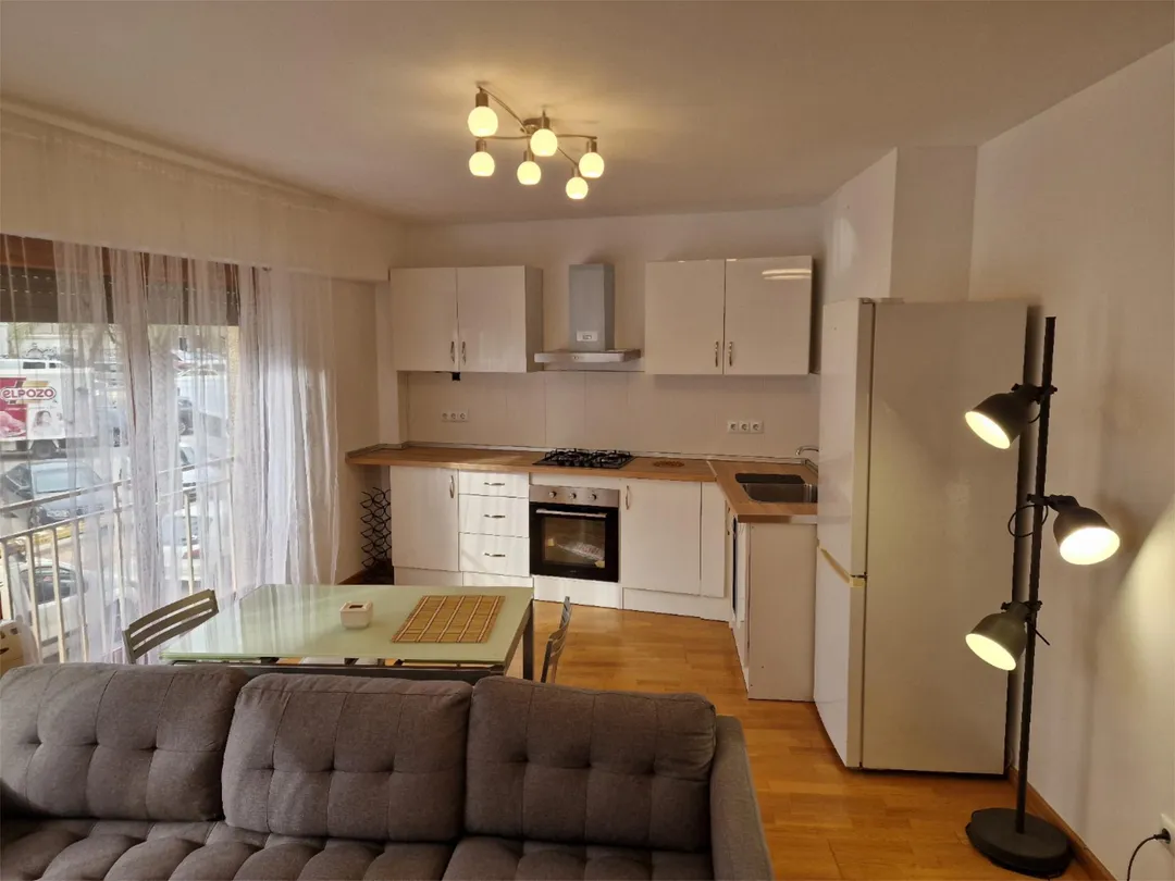 Piso en  Avinguda de Novelda 12 - Foto 3