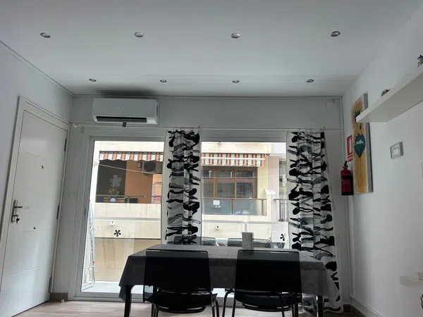 Piso en calle Poeta Salvador Rueda, 5 - Foto 1