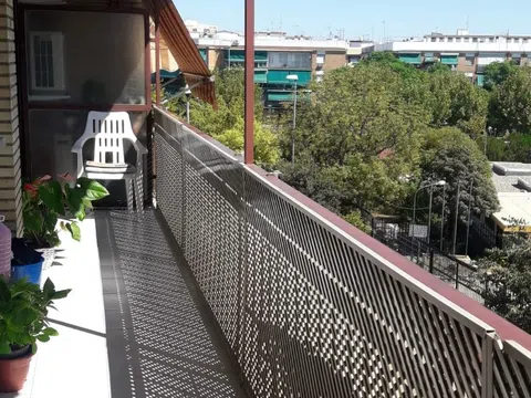 Piso en avenida Rabanales, 27