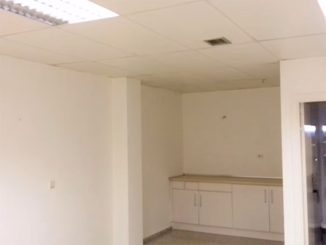 Estudio en  Calle de Rosalía de Castro 24 - Foto 9