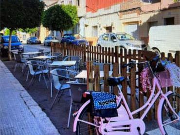 Local comercial en Moncada - Foto 1