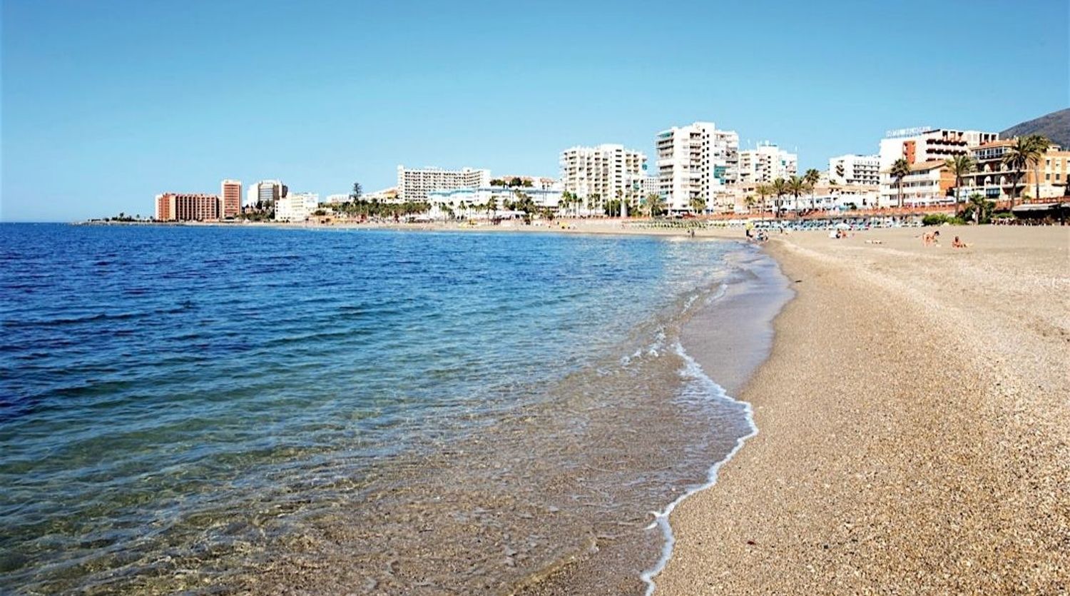 Piso en calle Torrealmádena, 3 - Foto 13