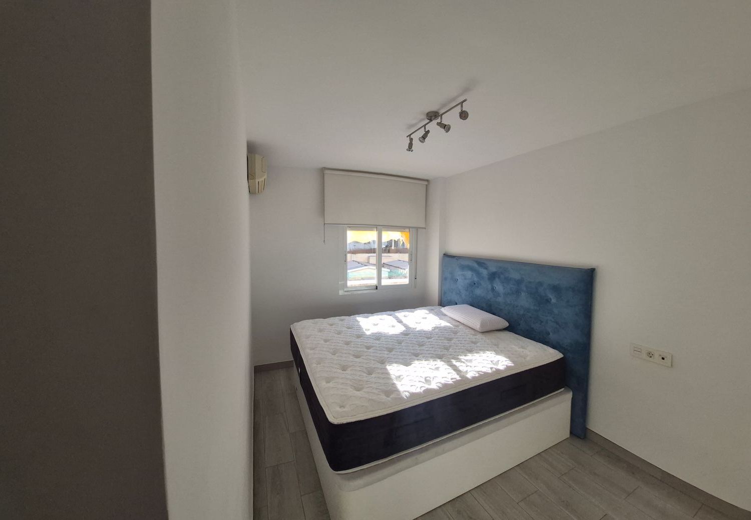 Piso en Avenida Oscar Espla, 23 - Foto 4