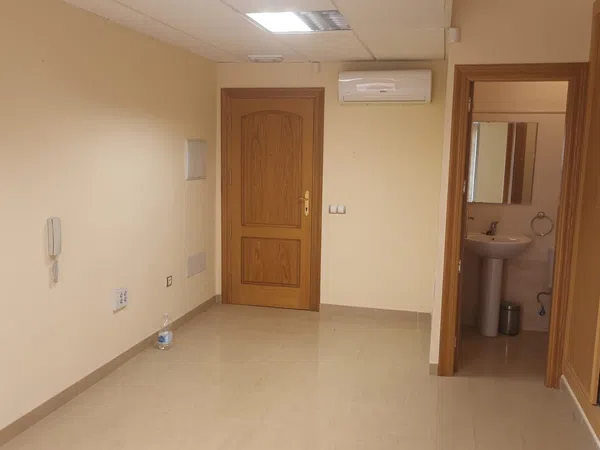 Estudio en Calle de los Medicos, 63 - Foto 2