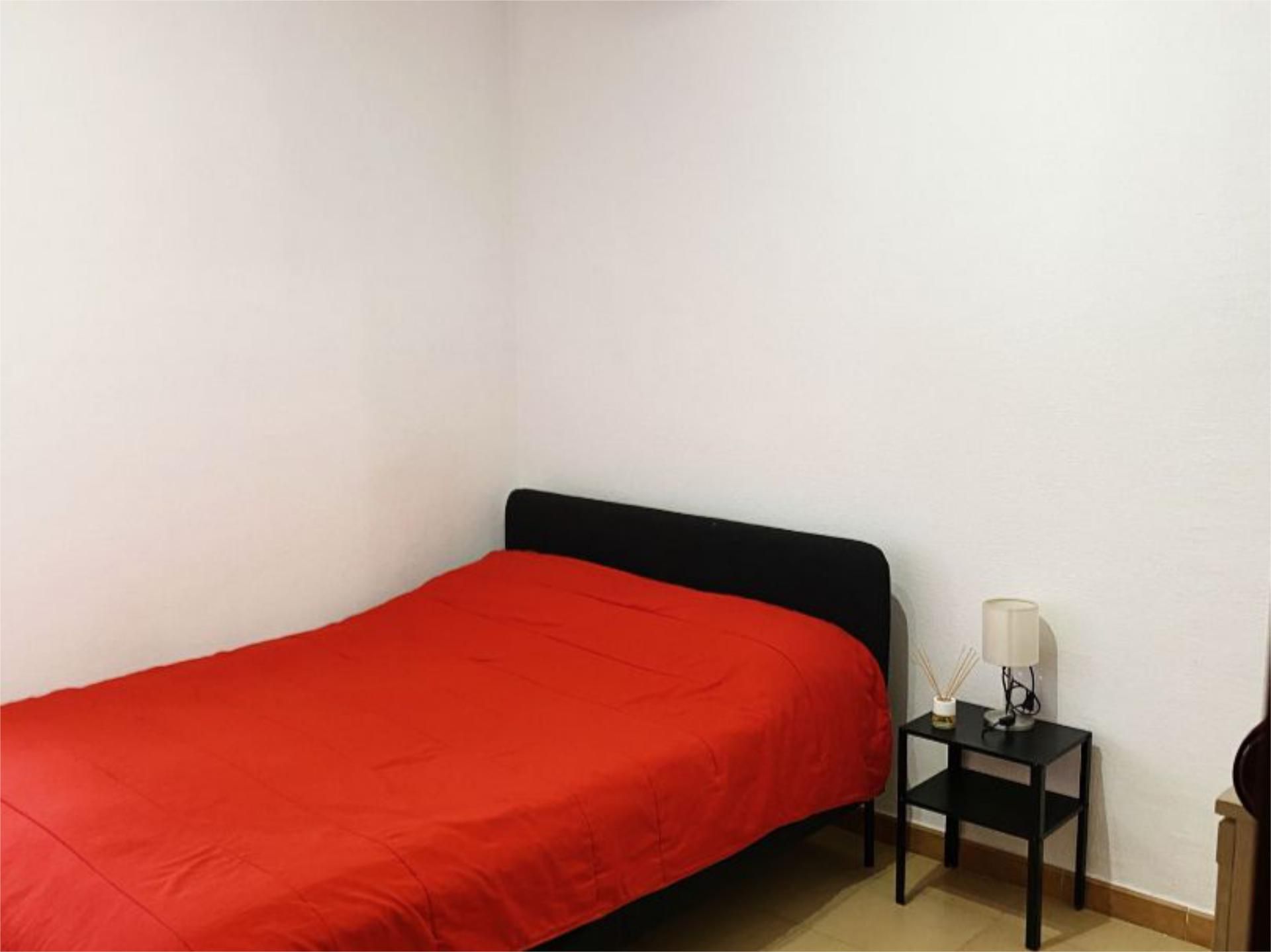 Piso en  Calle Pintor Antonio Amorós 1 - Foto 12