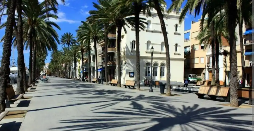Local comercial en Badalona - Foto 8