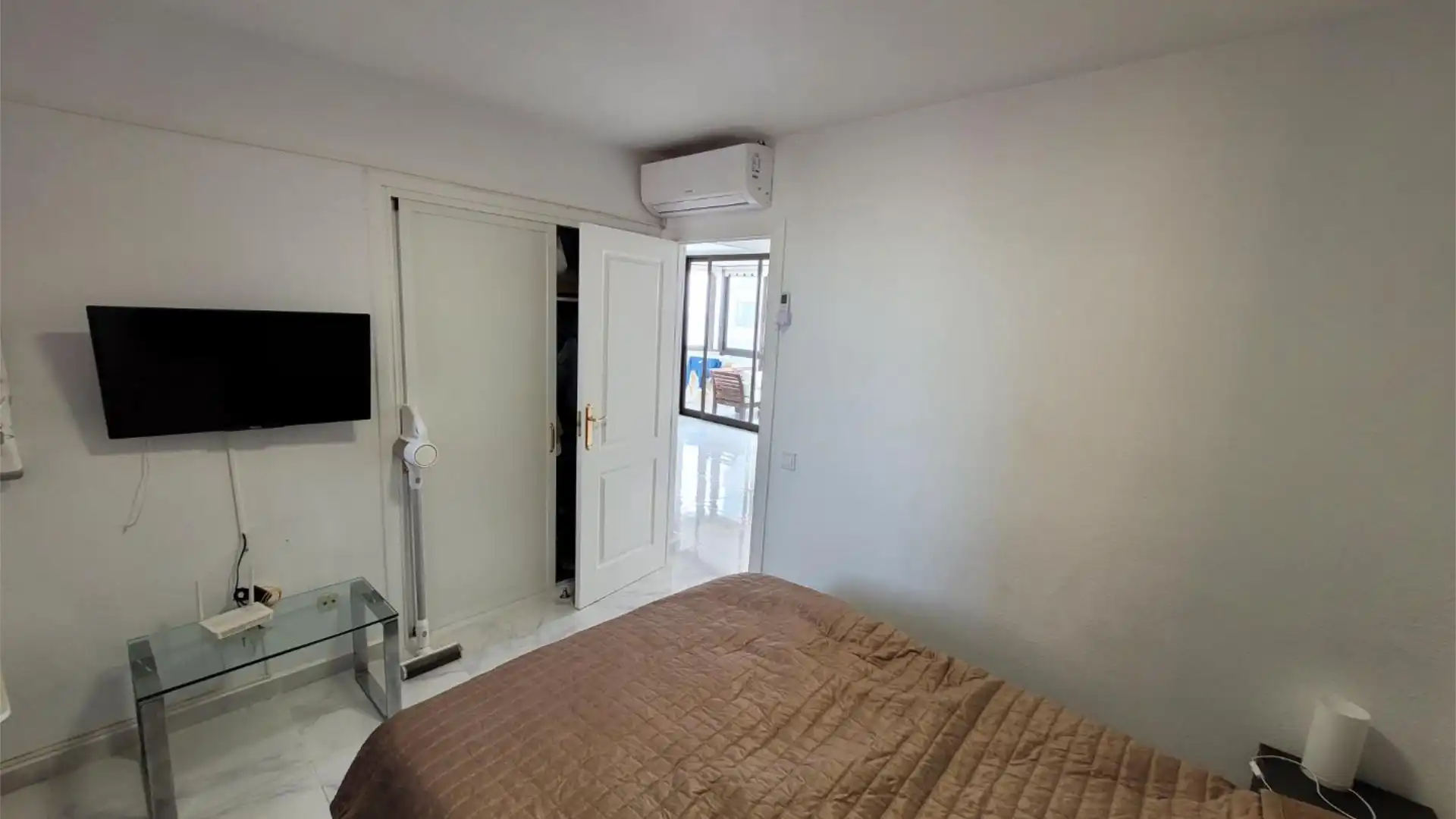 Piso en  Calle Martínez Catena 6 - Foto 7