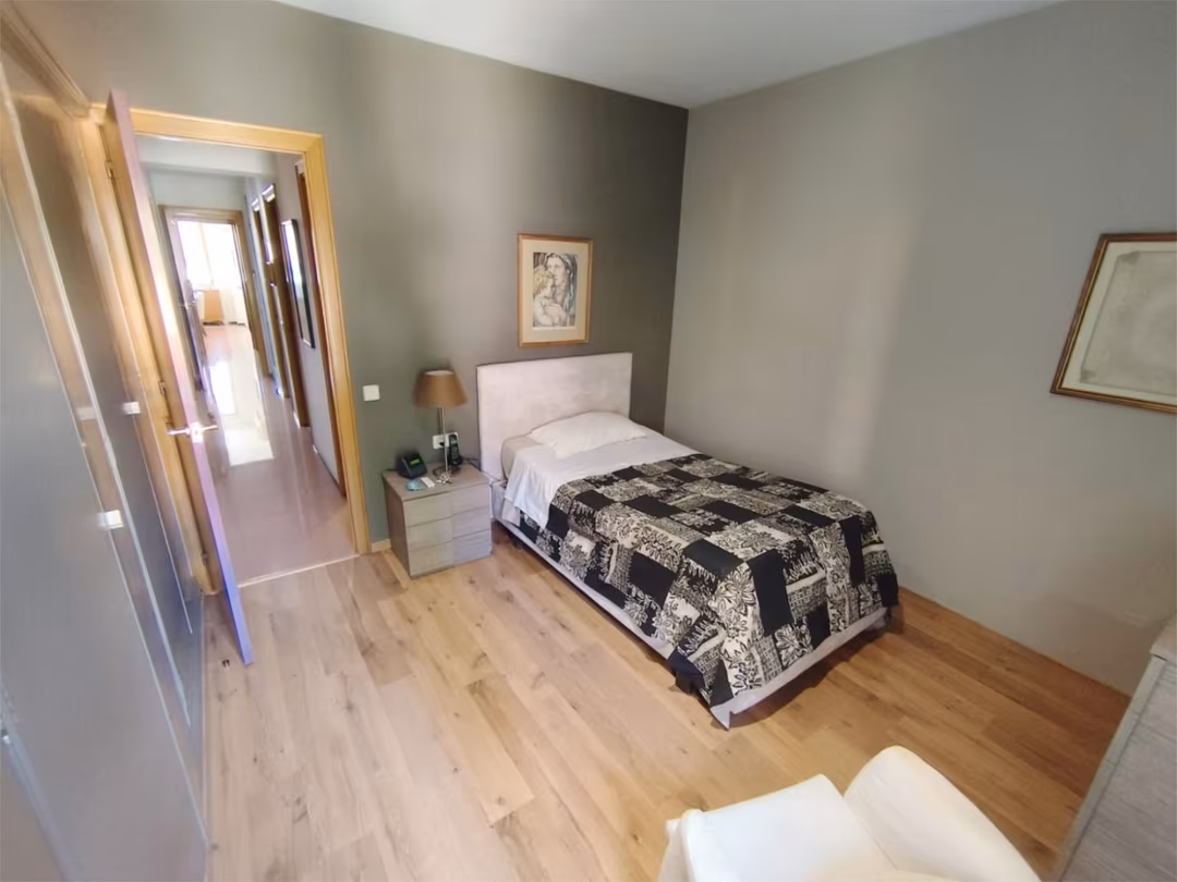 Piso en  Carrer de Garcilaso 66 - Foto 18