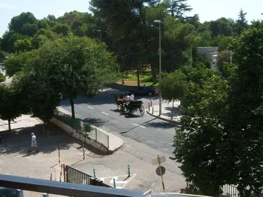 Piso en  Avenida Menéndez Pidal 3 - Foto 2