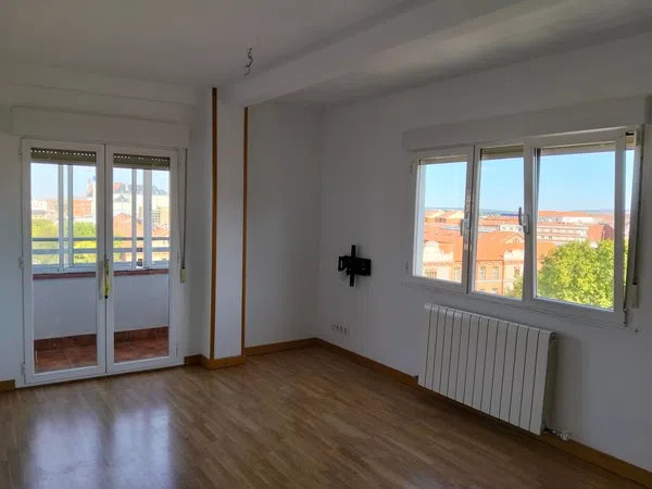 Piso en Avenida del Príncipe de Asturias, 39, Ensanche, Ensanche - Foto 1