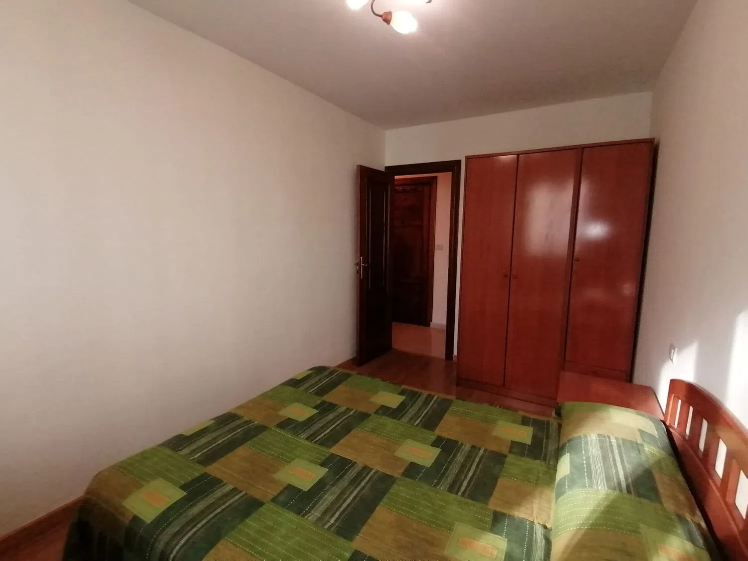 Piso en calle San Vicente, 42 - Foto 4
