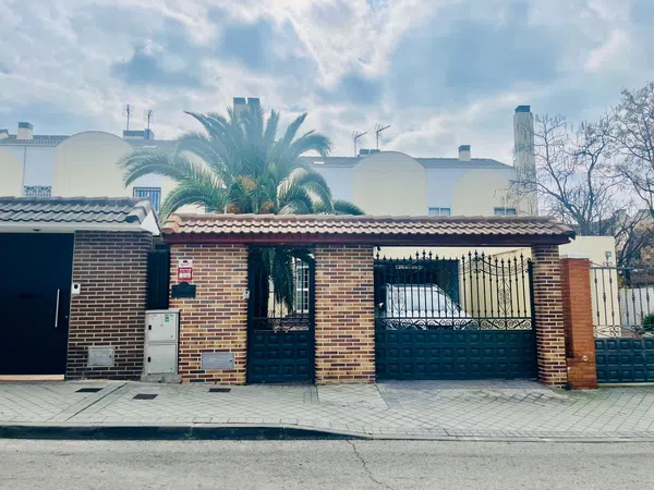 Chalet adosado en calle Fresno, 28 - Foto 5