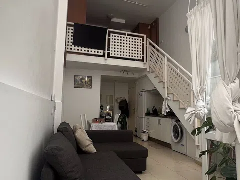 Estudio en calle Natalia, 9 , Bj C