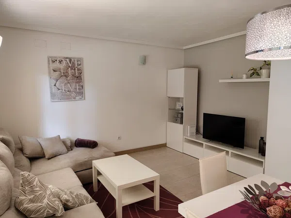 Piso en calle de Juan Gris, 75