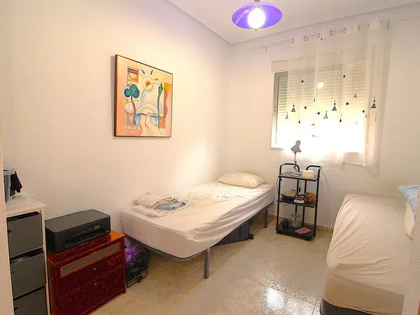 Chalet adosado en Calle Baikal, 8, Zona Lago - Los Almendros - Foto 13