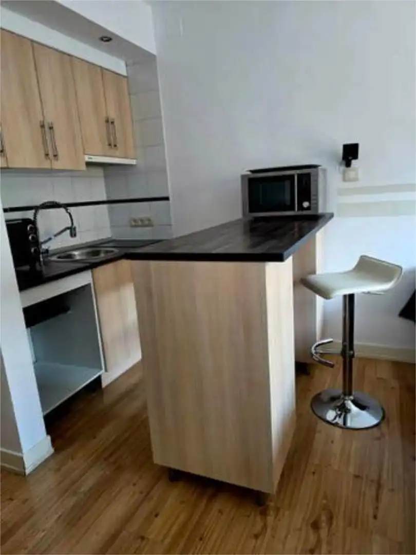 Estudio en Triana - Foto 4