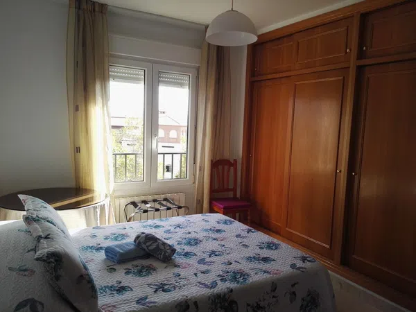 Piso en Calle Ramón y Cajal, 54, Rosaleda - Juventud - Foto 5