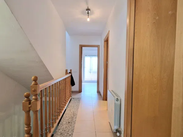Chalet adosado en Palau-Solità i Plegamans - Foto 15