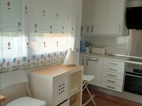 Chalet adosado en calle Granada, 96 - Foto 2