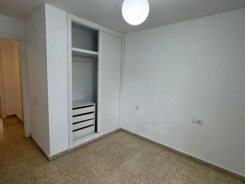 Piso en  Rotonda de Santa Eufemia S/N - Foto 17