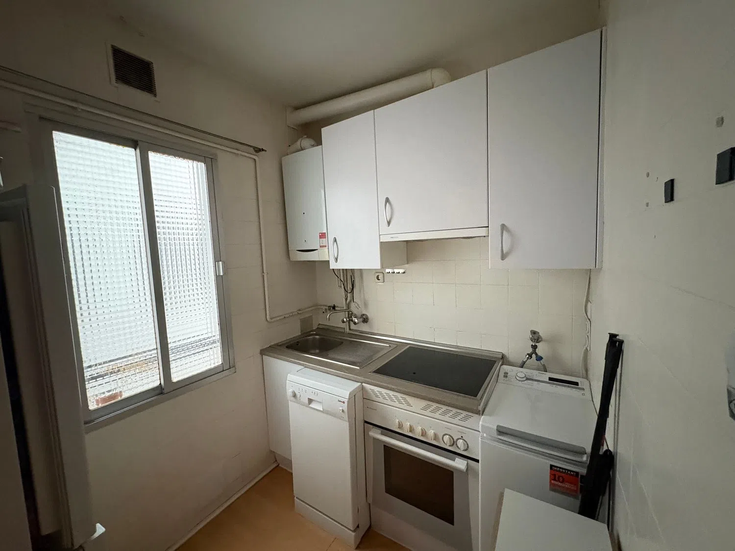 Piso en Barrio Cuatro Caminos - Foto 13