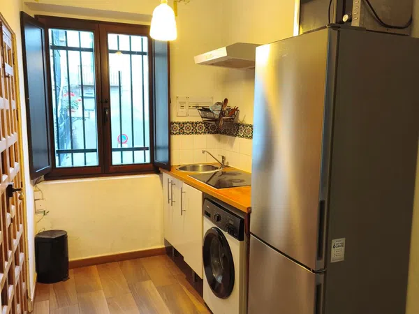 Piso en calle Caballerizas, 1 - Foto 1