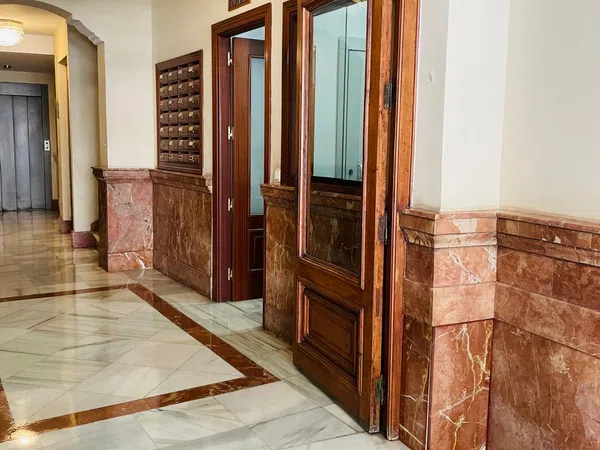 Piso en alameda de Colón, 13