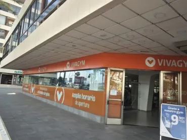 Piso en  Avenida Juan XXIII 1 - Foto 6