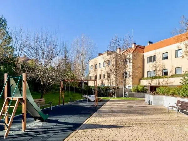 Piso en paseo de los Parques, 30