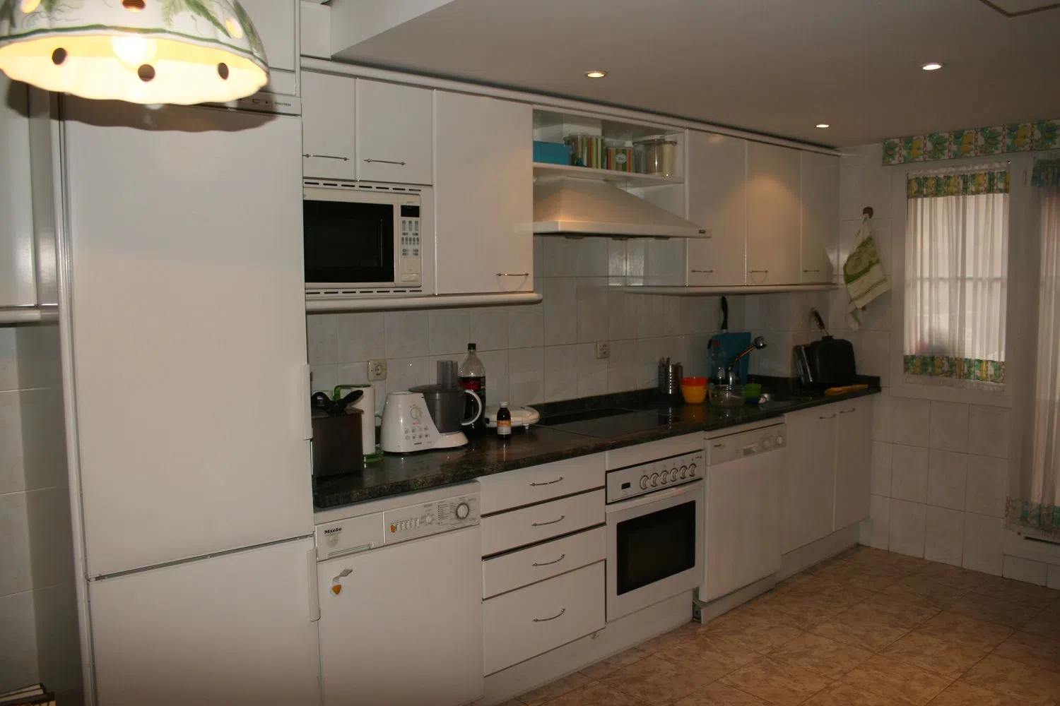 Chalet adosado en calle del Mar Cantábrico, 120 - Foto 2