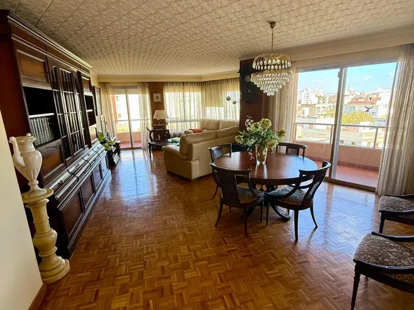 Piso en calle de Ramon Berenguer III, 1 - Foto 2