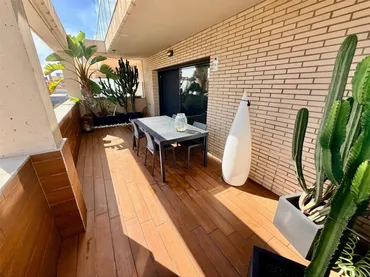 Piso en  Camí Antic de València 49 - Foto 1